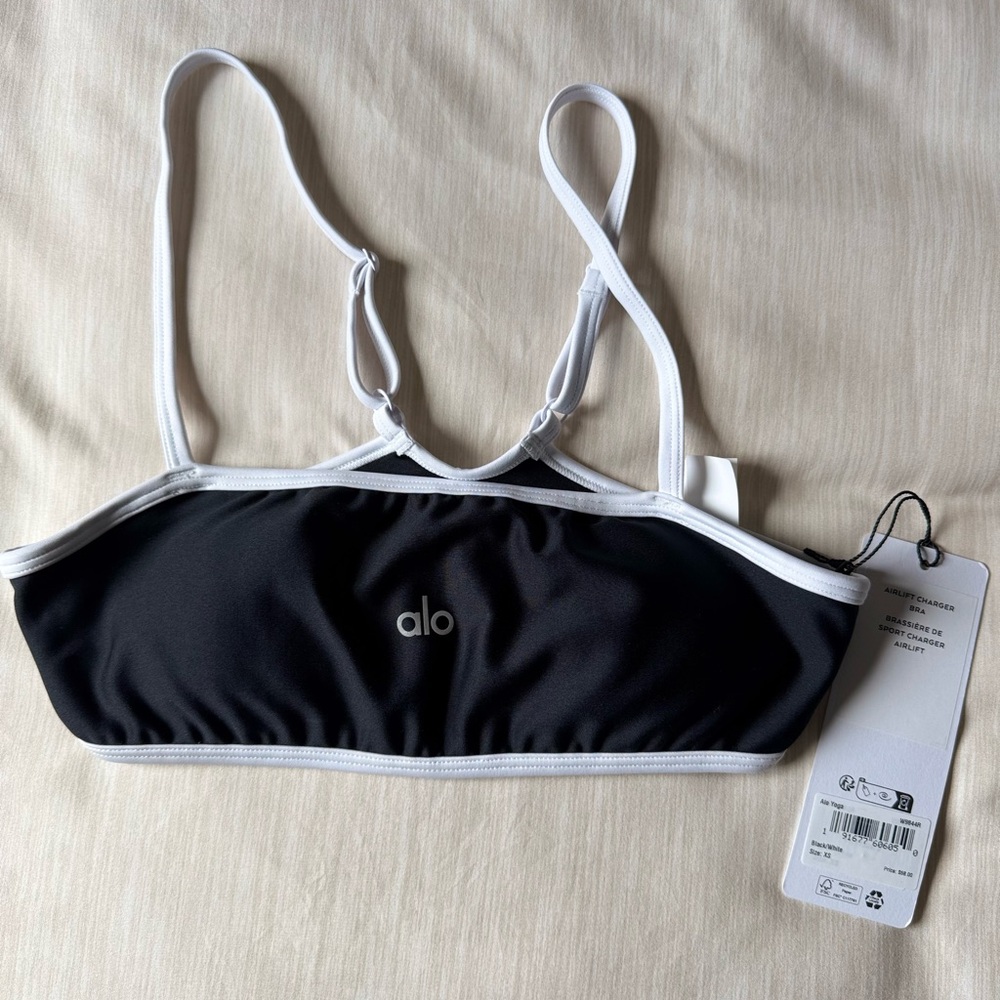 ALO Yoga Airlift Charger Bra
